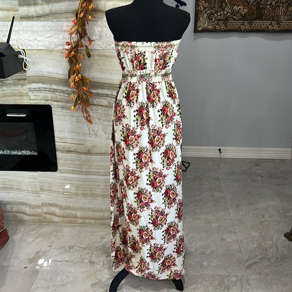 AX Paris strapless floral sundress - Picture 4 of 10